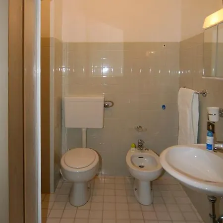 Milano Sabbiadoro Apartment *